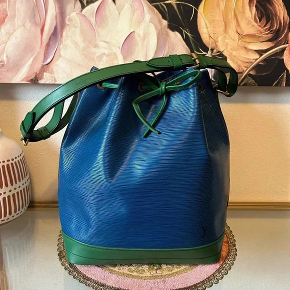 Louis Vuitton bicolor epi Noe shoulder bag - Picture 1 of 16